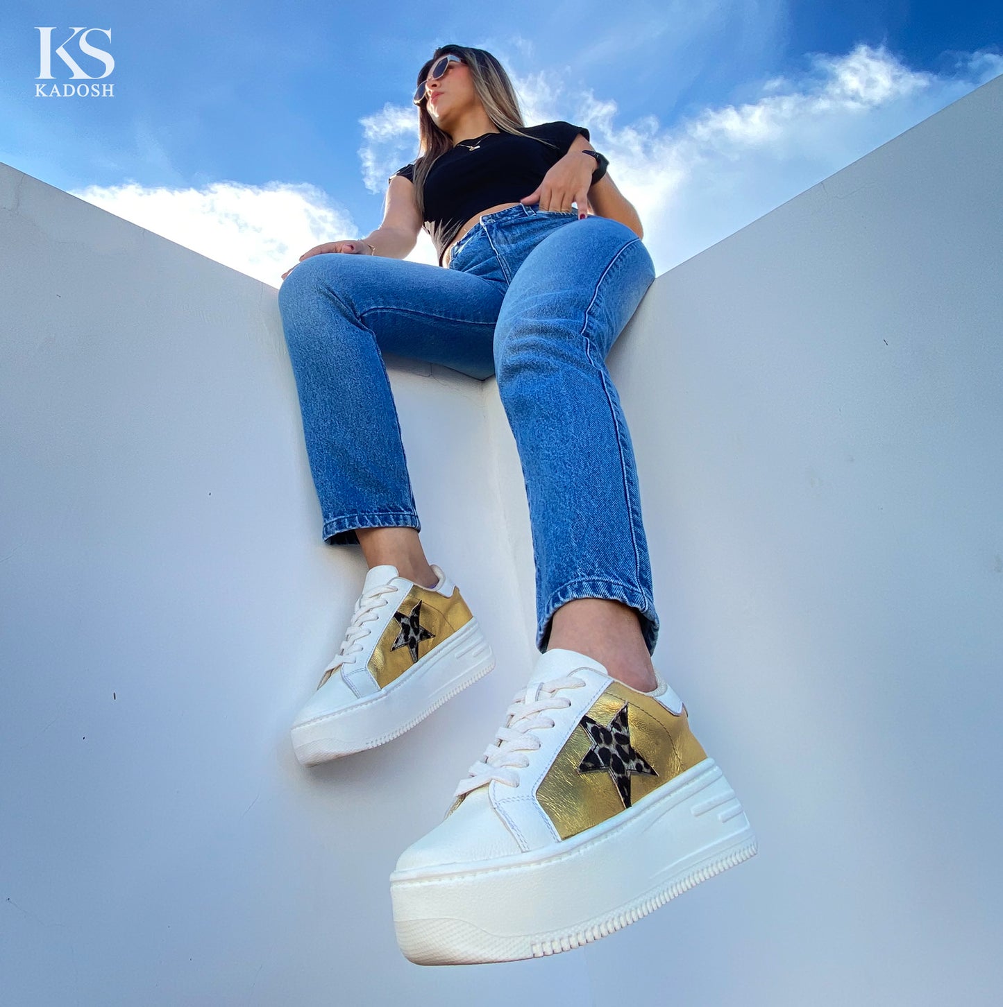 Últimas tallas - TENIS MUJER STAR GOLD 100% CUERO