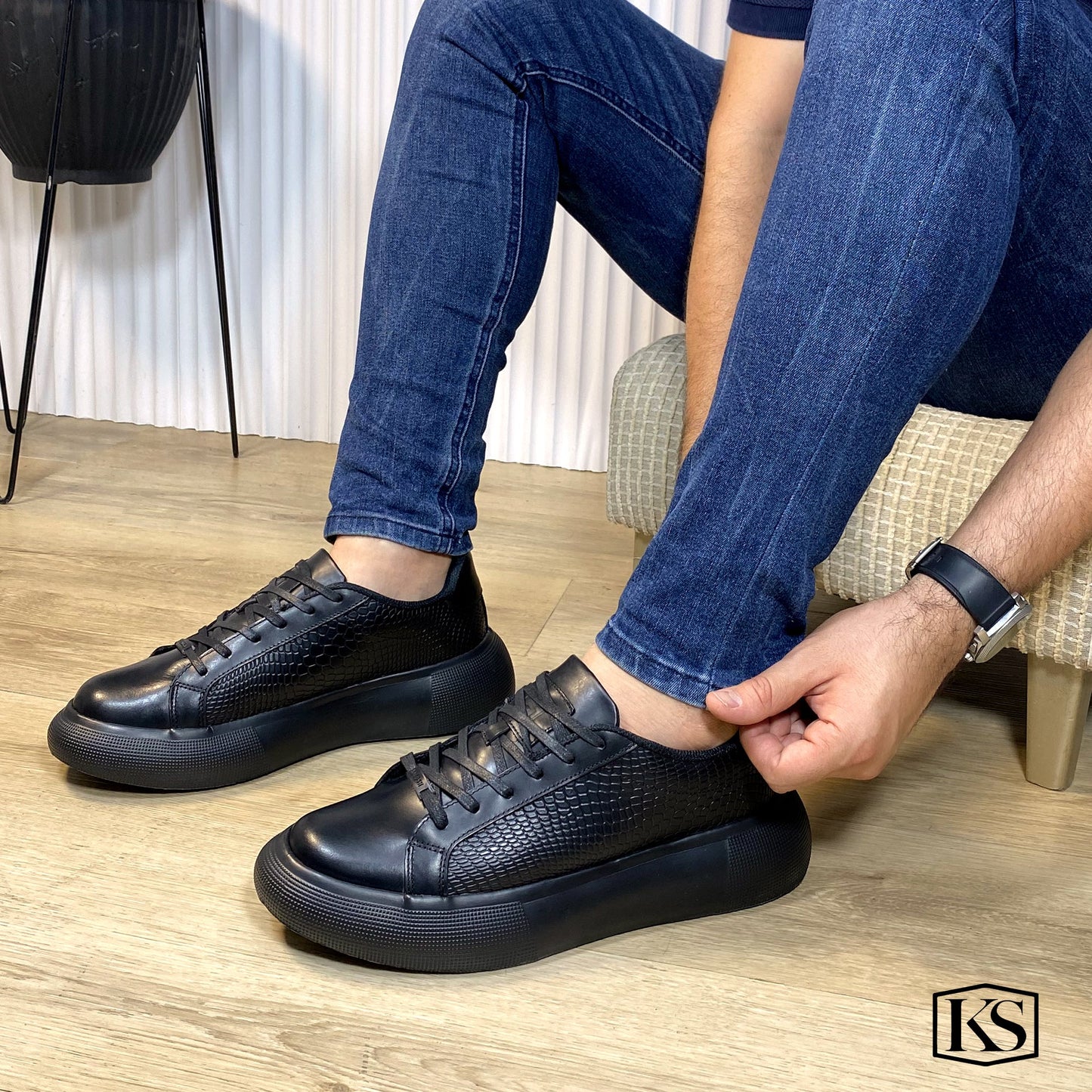 TENIS HOMBRE CUERO CABERNET NEGRO