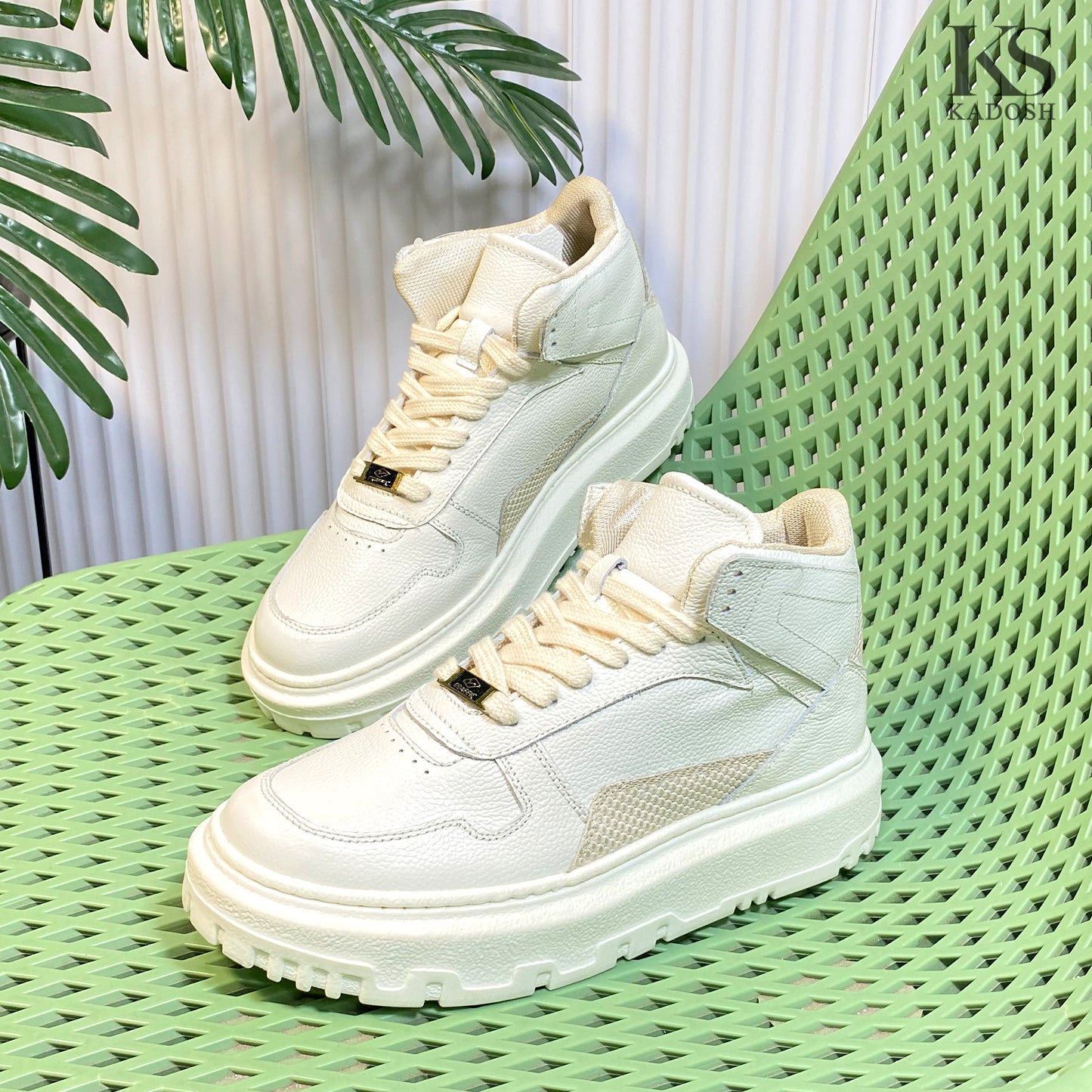 TENIS MUJER CUERO BOTA BEIGE