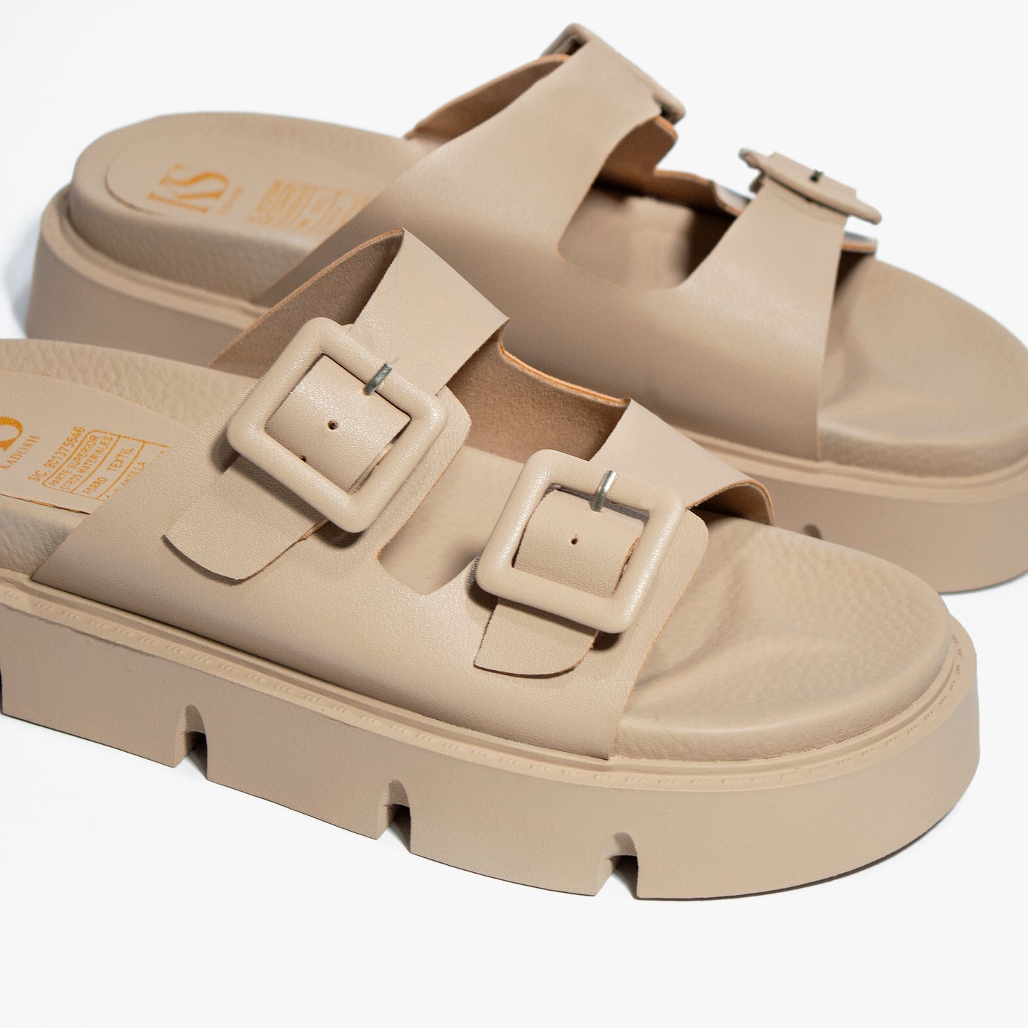 Últimas tallas - PLATAFORMA CONNIE BEIGE