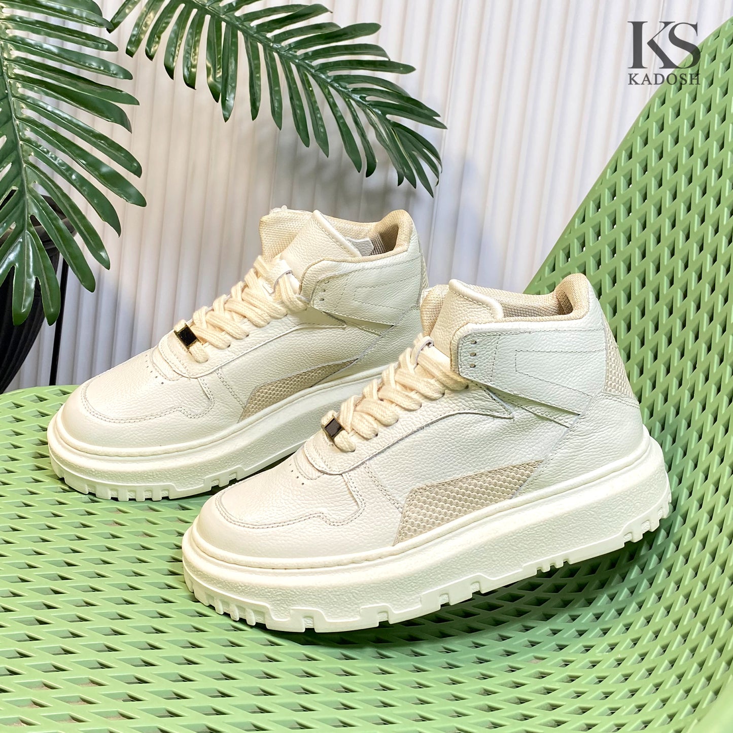 TENIS MUJER CUERO BOTA BEIGE