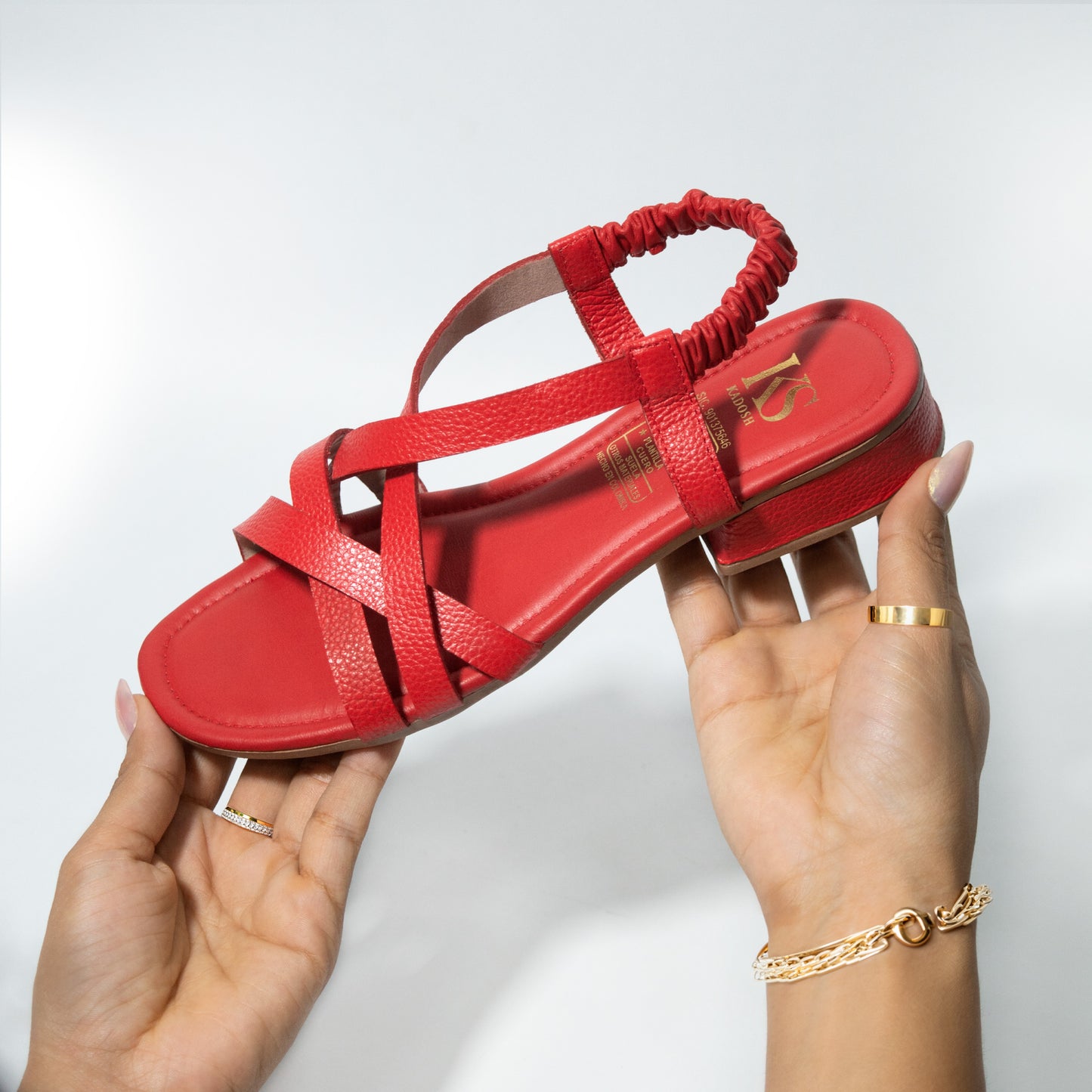 Últimas tallas - SANDALIA MAGNOLIA 100% CUERO ROJA