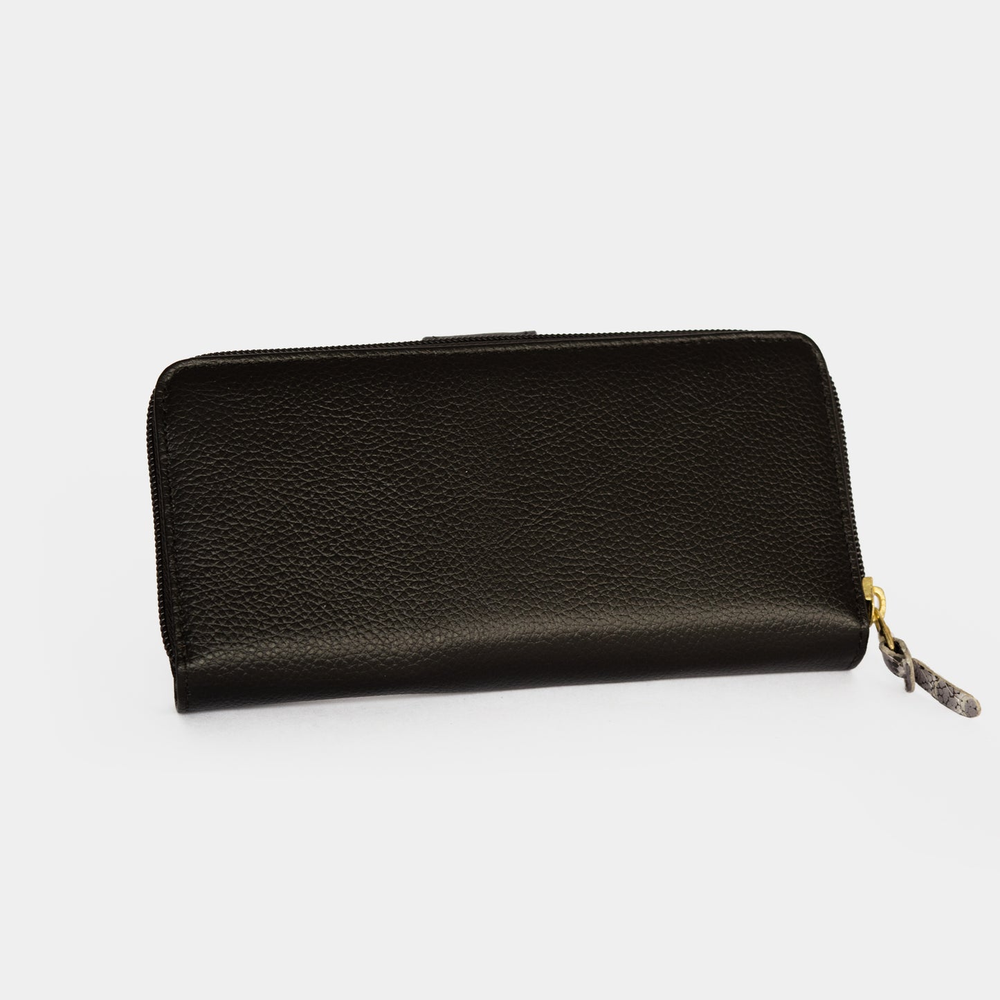 BILLETERA DAMA GRANDE CUERO NEGRO 211