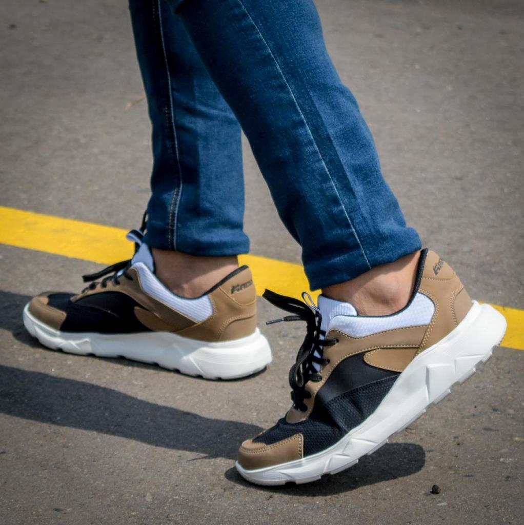 Últimas tallas-TENIS HOMBRE NEPTUNO BEIGE X NEGRO
