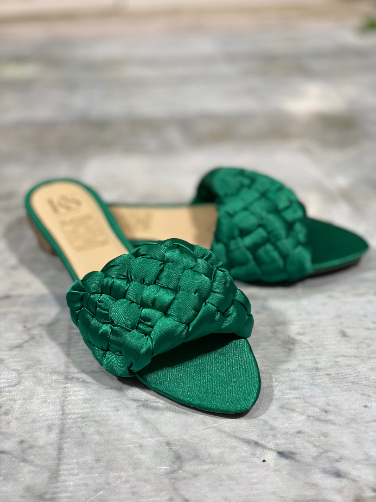 Últimas tallas - SANDALIA MUJER CHARLOTTE SEDA VERDE