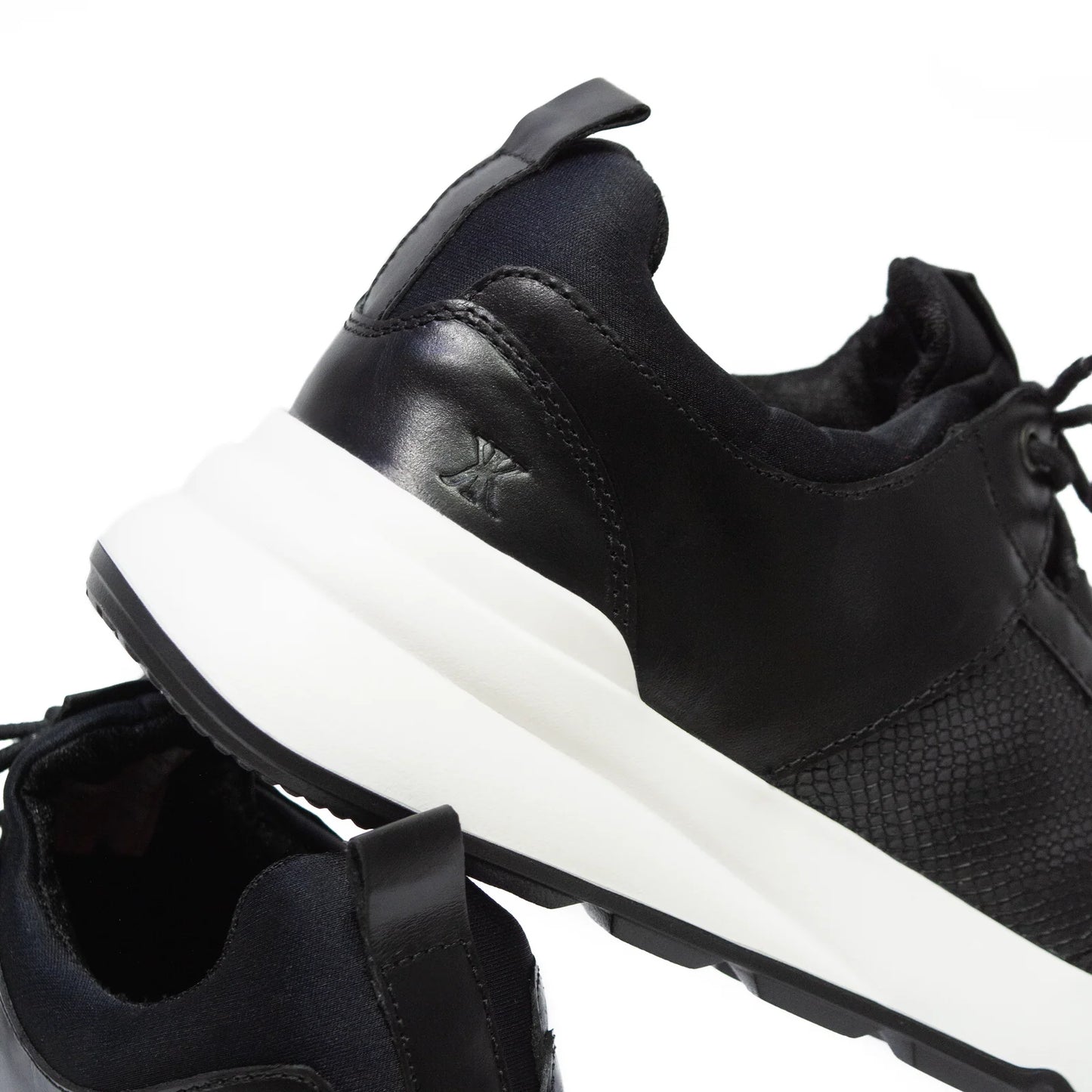 TENIS HOMBRE DAMASCO NEGRO