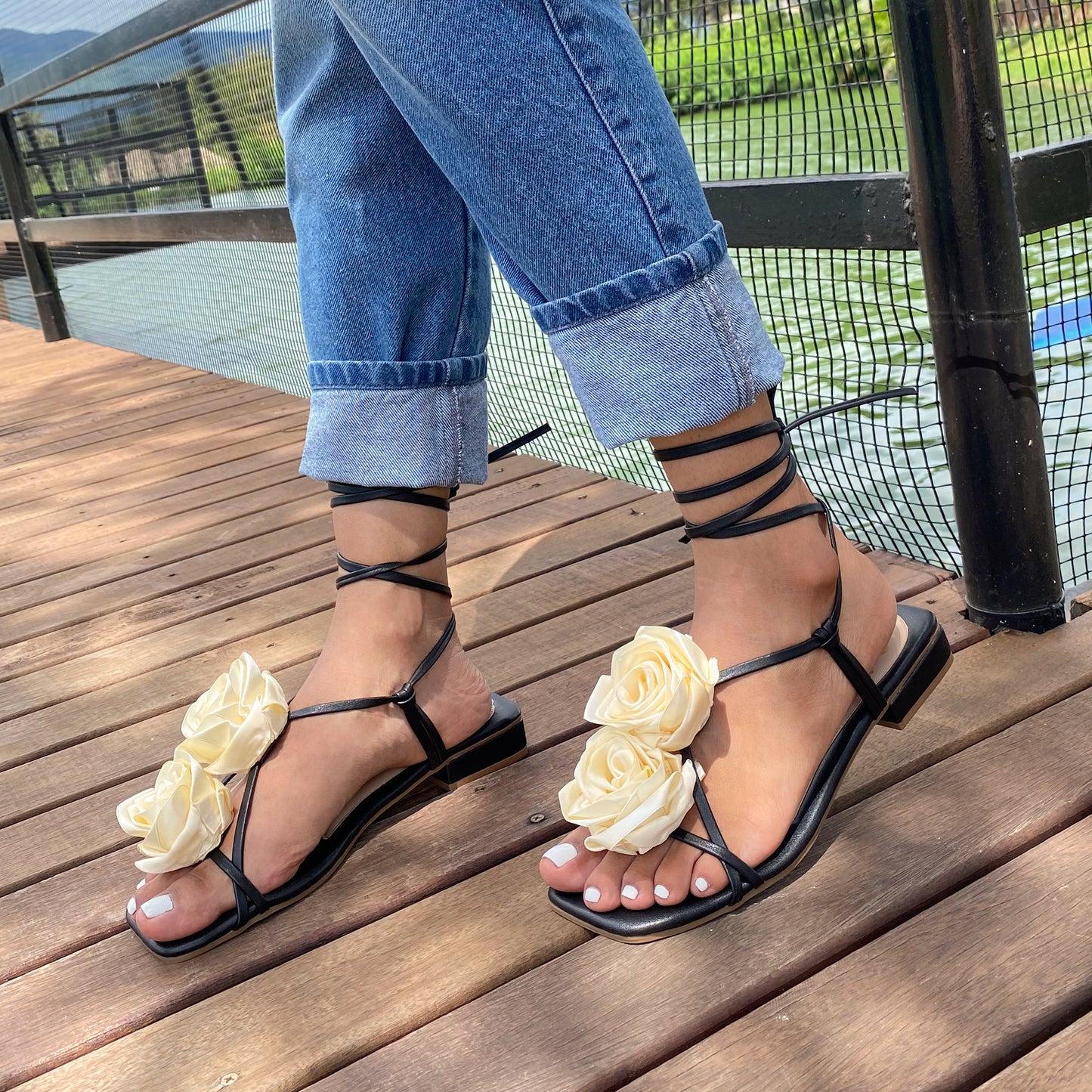 Últimas tallas - SANDALIA MUJER FLORENCE NEGRO x BLANCO
