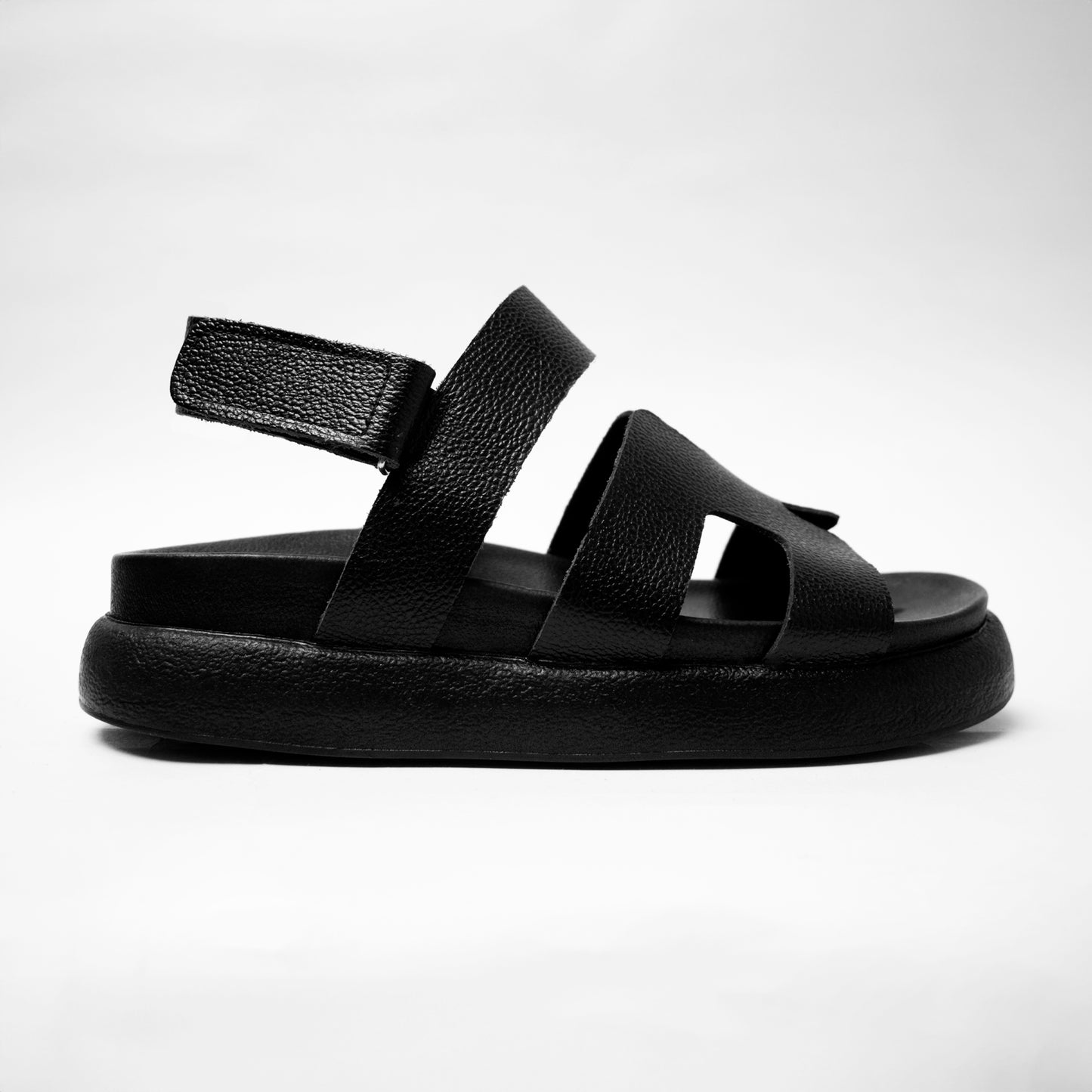 SIDNEY NEGRA 100% CUERO