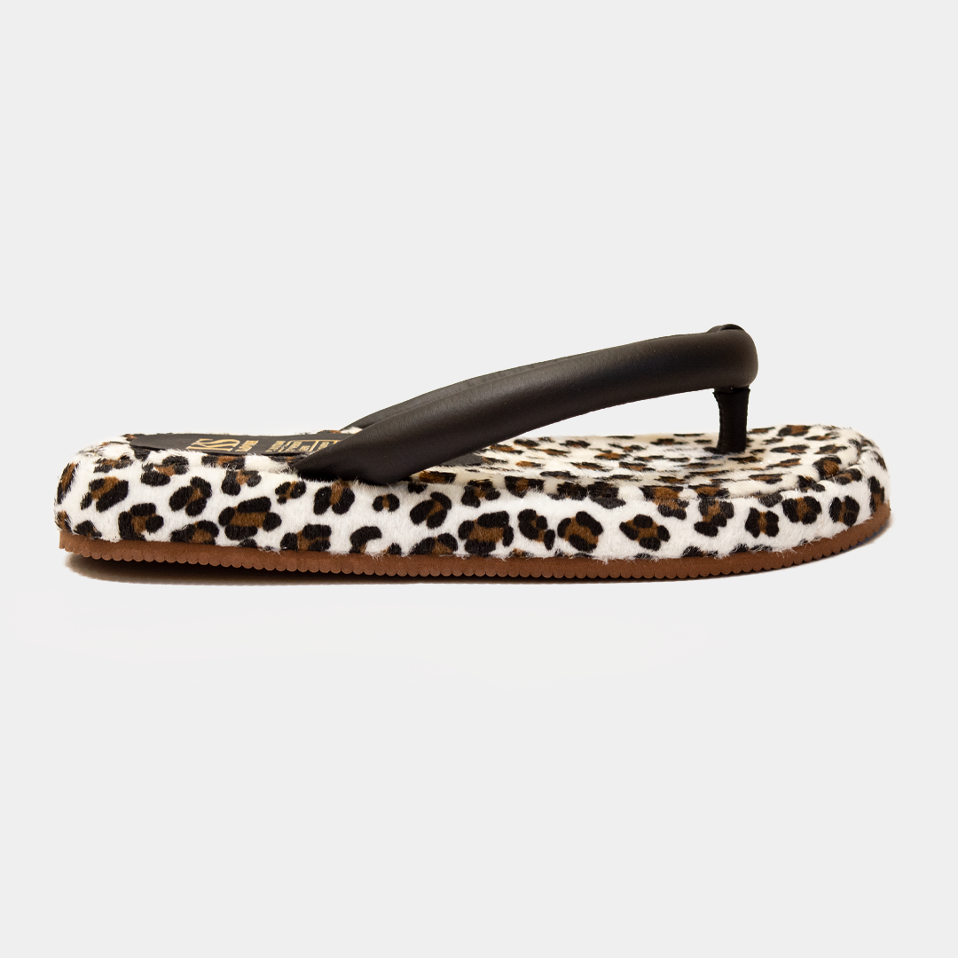 LÍA ANIMAL PRINT CUERO
