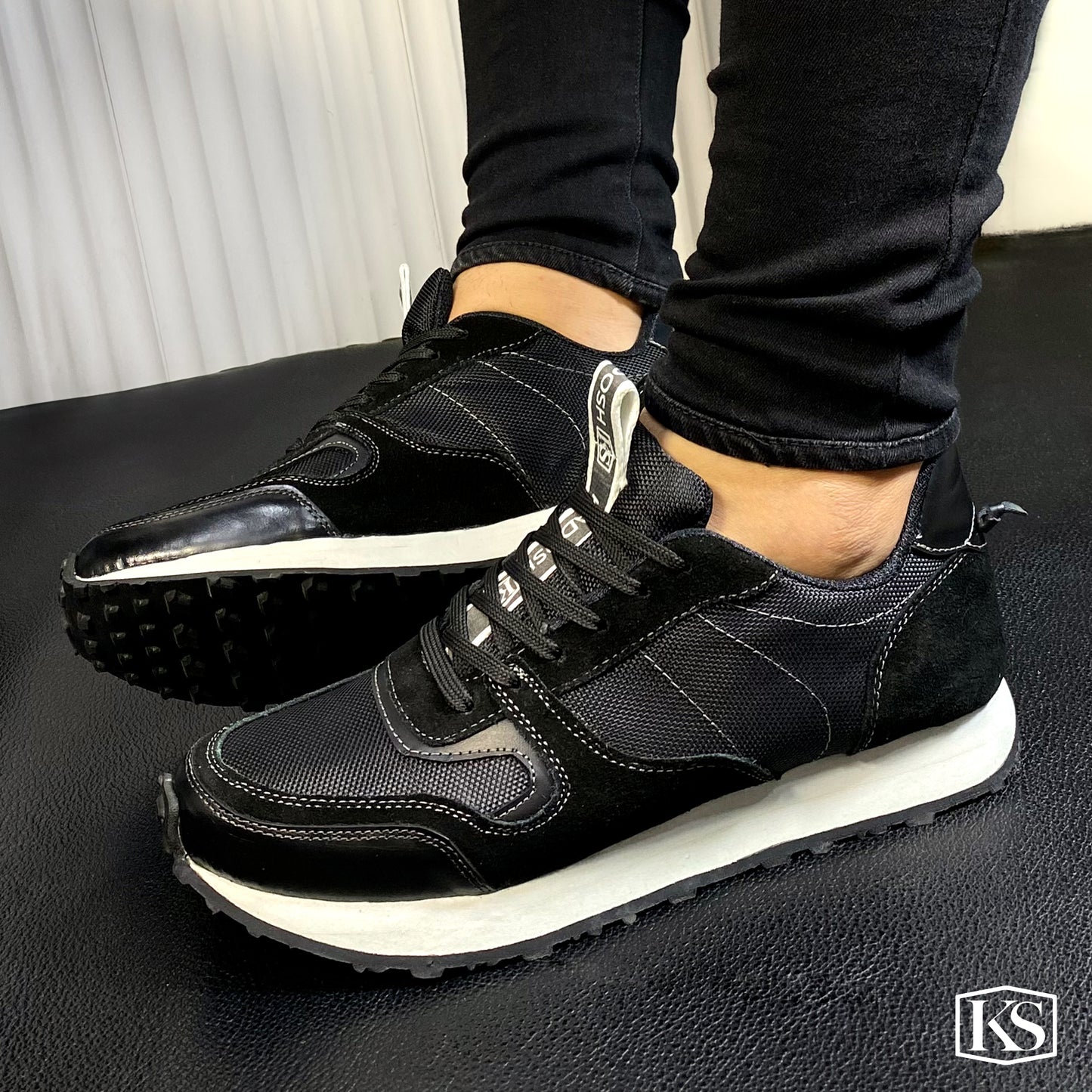 Últimas talla - TENIS HOMBRE MONTECARLO NEGRO