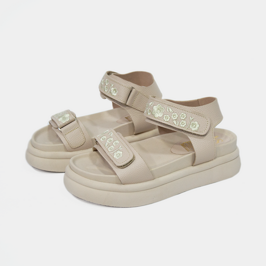 AMELIA BORDADA BEIGE 100% CUERO