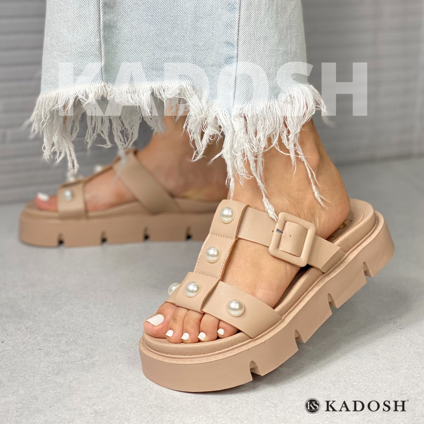 Últimas tallas - PLATAFORMA MARIA BEIGE