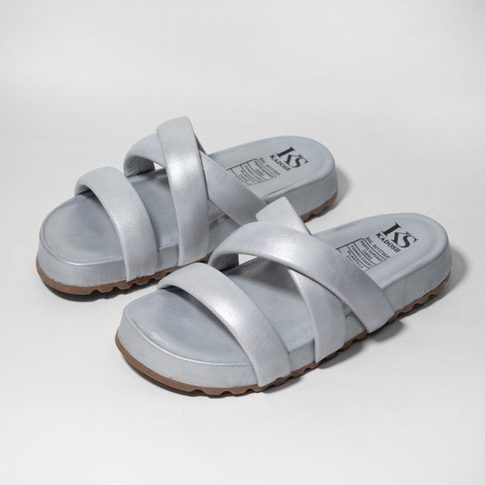 Últimas pares - LORETA PLATA 100% CUERO