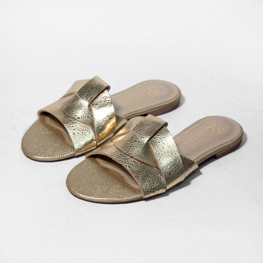 Últimas pares - SANDALIA 100% CUERO FIORELA GOLD