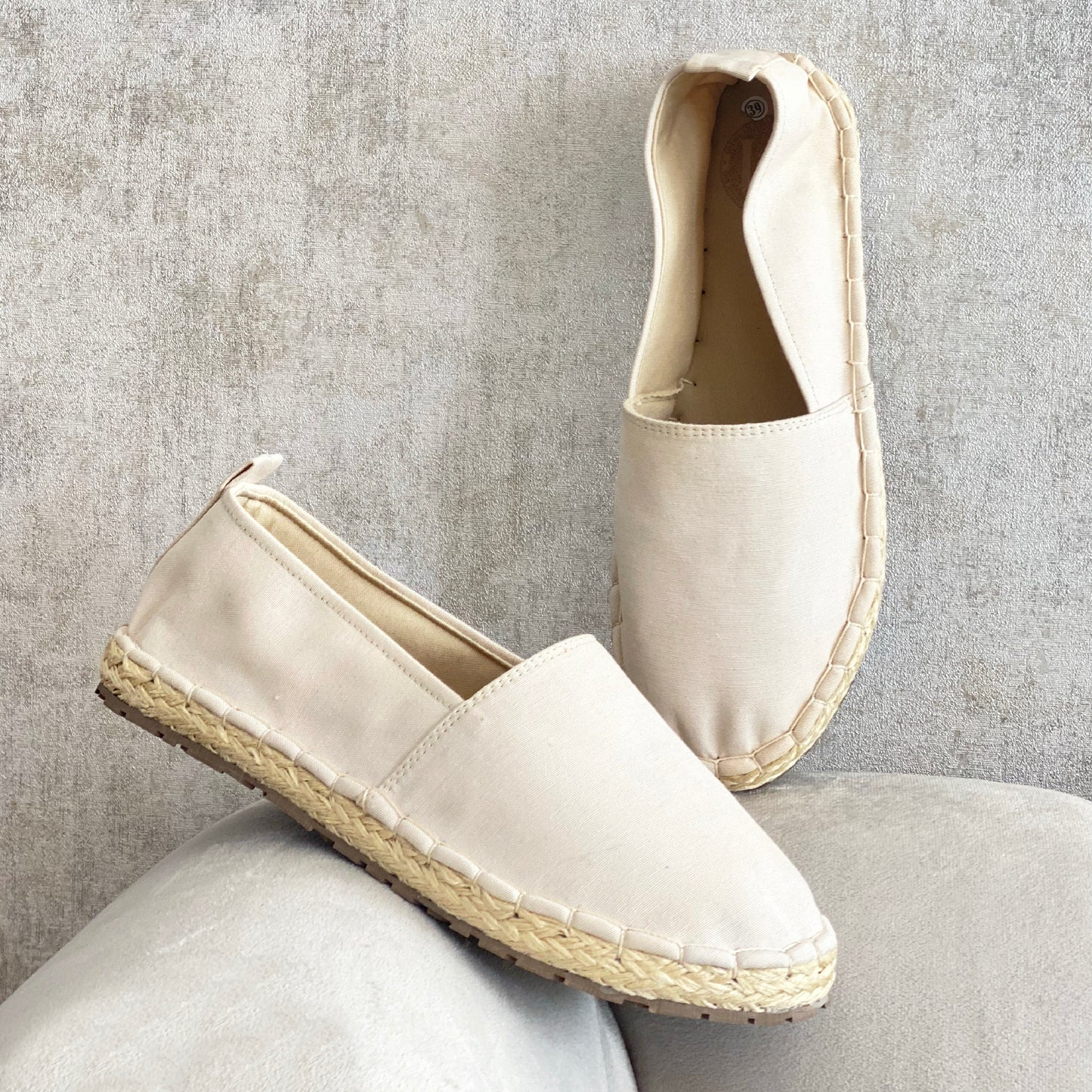 Últimas tallas - TENIS HOMBRE ESPADRILA BEIGE LONA